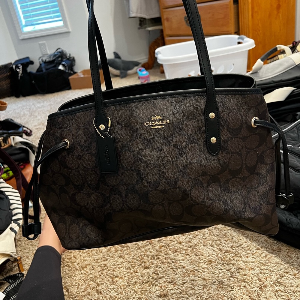 Coach purse
